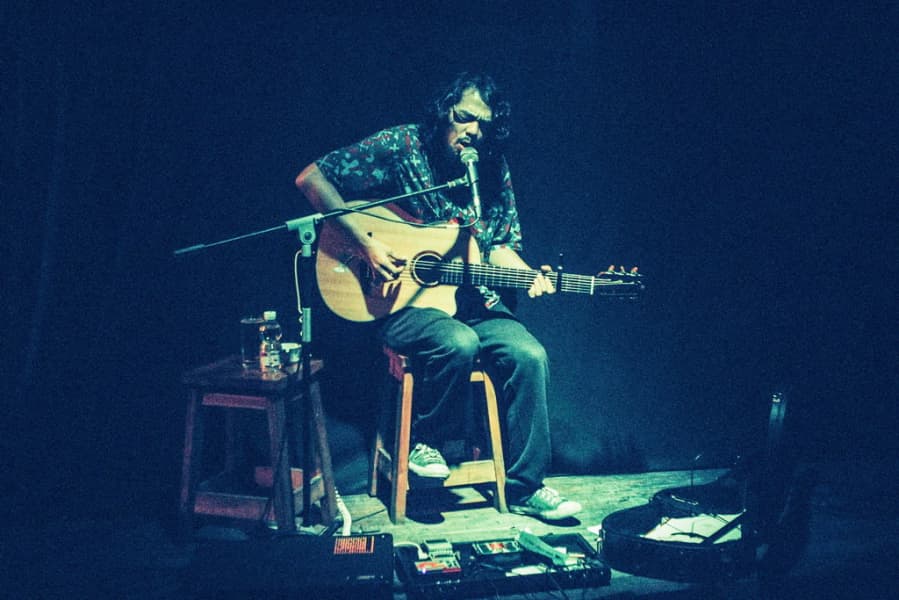 Jason Ranti: Antara Lagu Serius, Kritik Sosial, dan Kelucuan