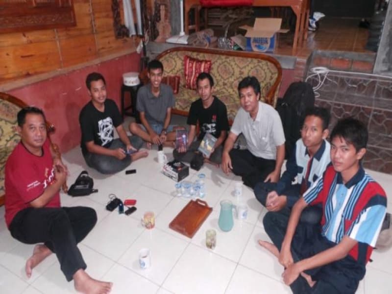 Para anggota Komunitas Sinema Semarang (komunita.id)