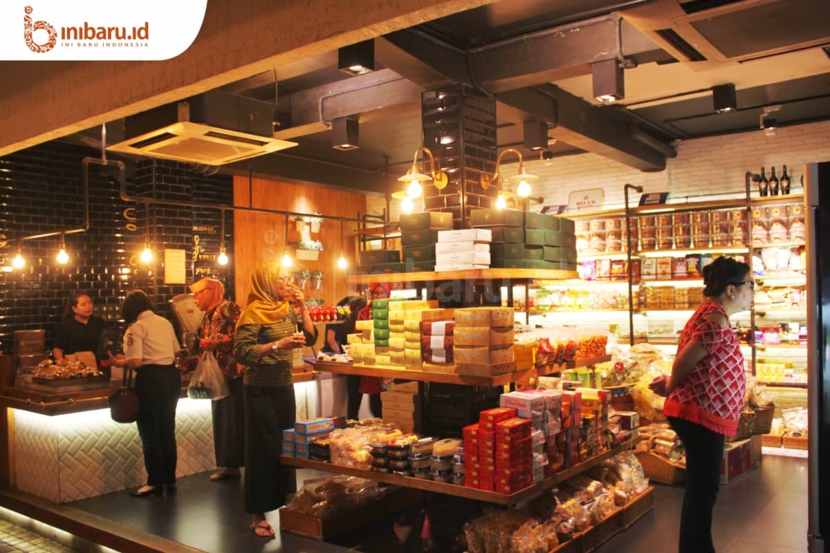 Café Pelangi, Dari Usaha Kue Rumahan hingga Jadi Kafe Populer di Semarang