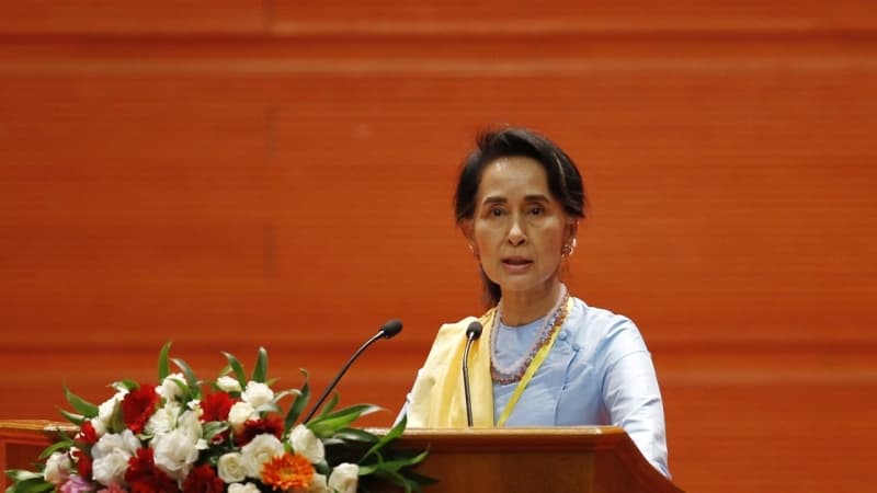 Oxford Cabut Gelar Kehormatan bagi Aung San Suu Kyi