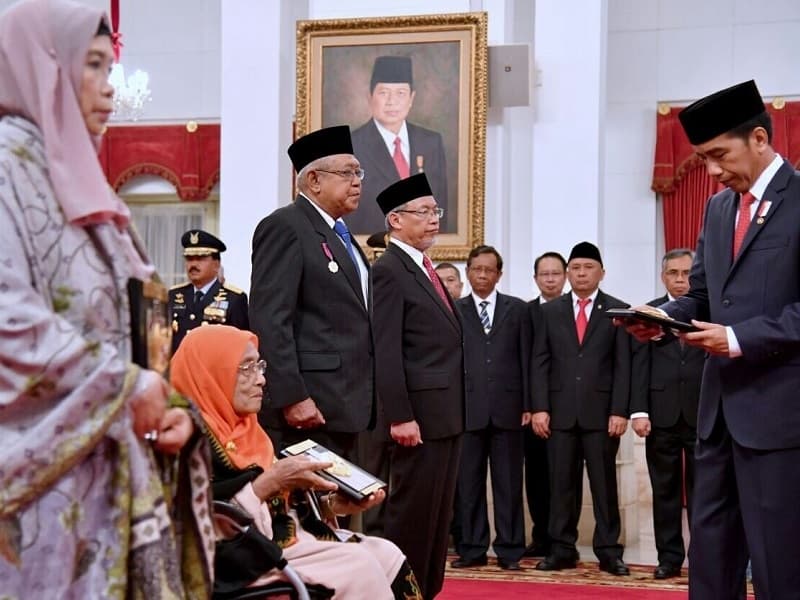 Mengenal Empat Pahlawan Nasional Baru Indonesia