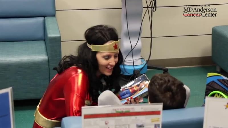 Kejutan Para “Superhero” untuk Bocah-bocah Pengidap Kanker