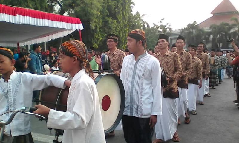 Aksi rampak bedug untuk memeriahkan tradisi Dandangan. (elshinta.com)