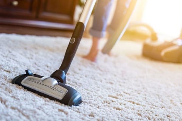 5 Cara Mudah Merawat Kebersihan Karpet