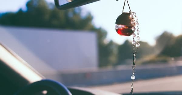 Berikut 3 Aroma Pengharum Mobil Anti Pusing dan Mual