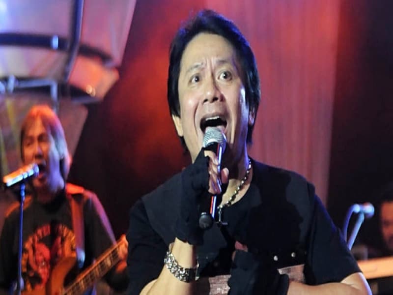 Benny Panjaitan, Komponis, Gitaris, dan Vokalis Panbers