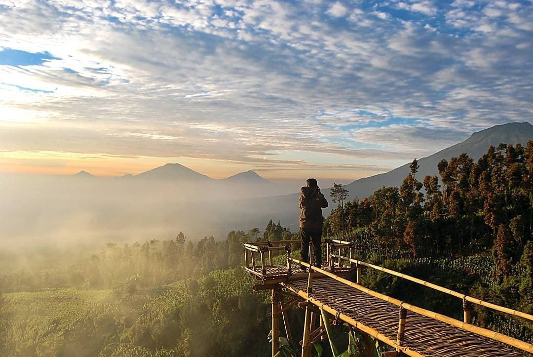 <em>Negeri Tembakau</em>, Kota di Lereng Gunung yang Dipenuhi Lokawisata Memukau