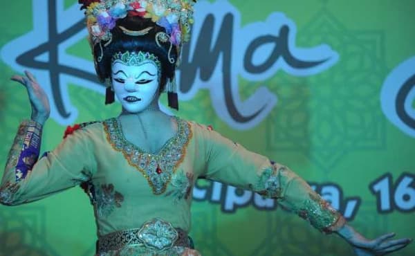 Melestarikan Tari Topeng Dwimuka Jali, Tari Kontemporer dari Semarang