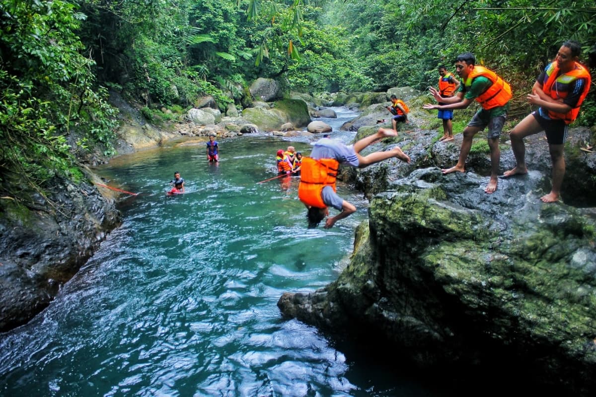 Kedung Sipingit, salah satu spot terbaik di Sungai Welo, Petungkriyono, Pekalongan. (Iyakan)