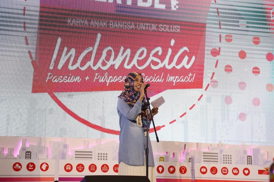 General Manager Sales Region Jawa Tengah and DIY Retno Wardani membuka acara The NextDev Talent Scouting Yogyakarta. (Telkomsel)