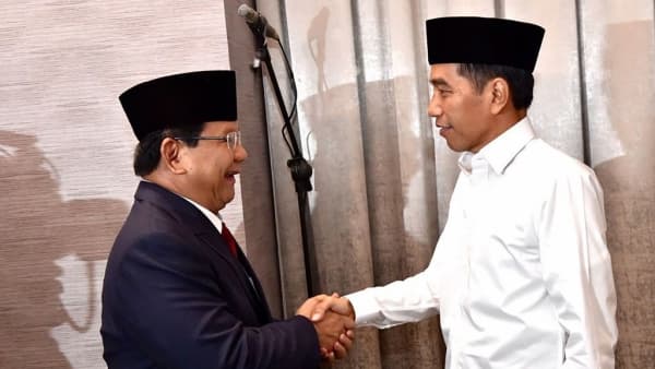 Prabowo Subianto dan Joko Widodo. (Antaranews.com)