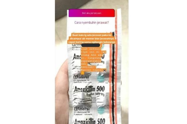Viral unggahan Instagram Story mengenai antibiotik yang dijadikan obat jerawat! (Kompas)