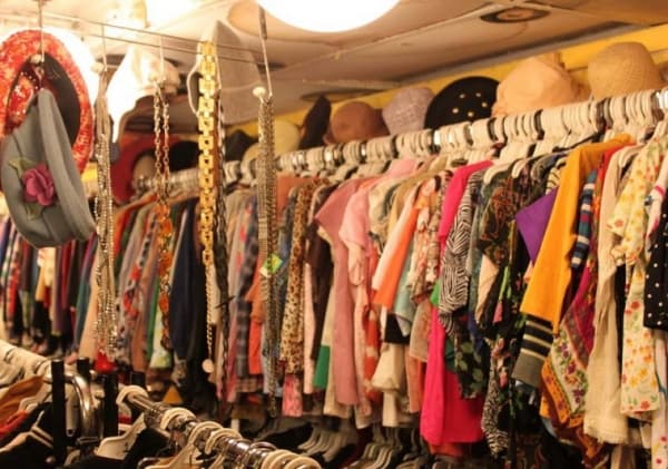 Jangan Asal Beli Baju Bekas Sebelum Tahu Tips Ini